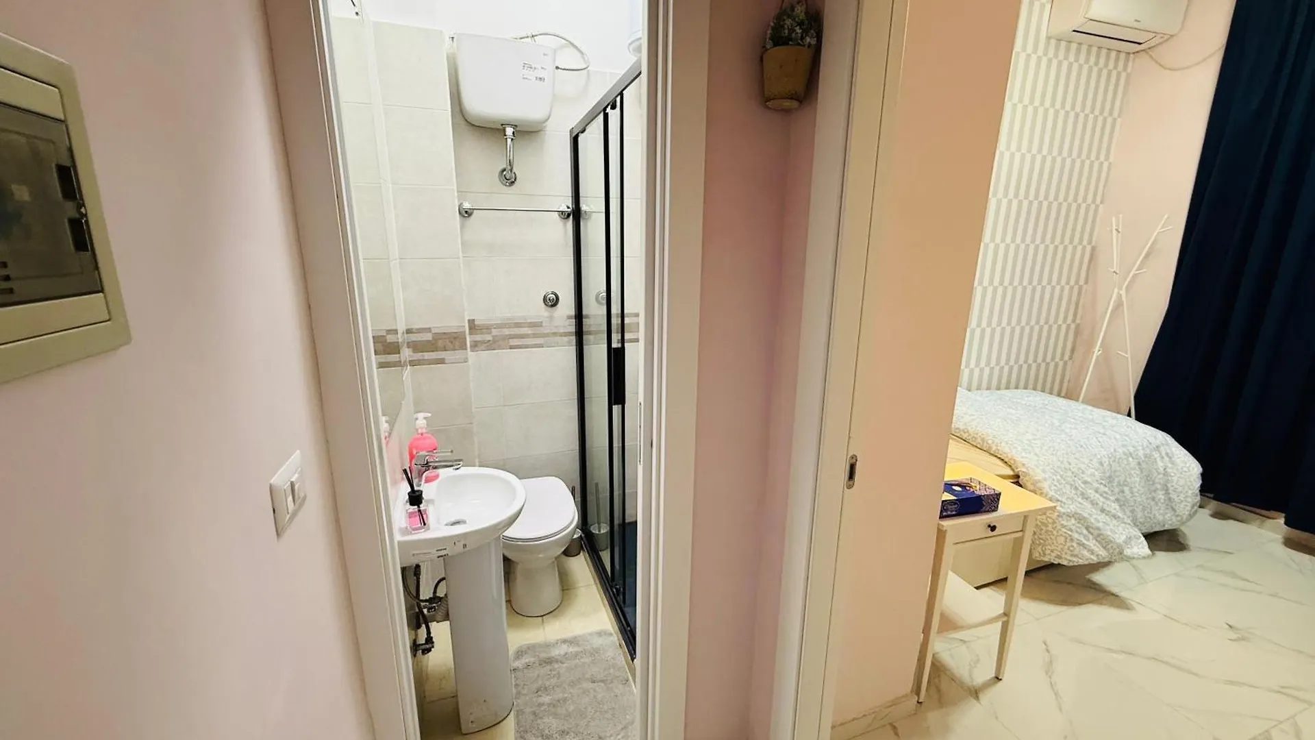 Roma Heaven Guest House Italy